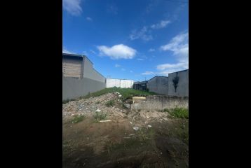 Terreno bem localizado no Riviera TR121